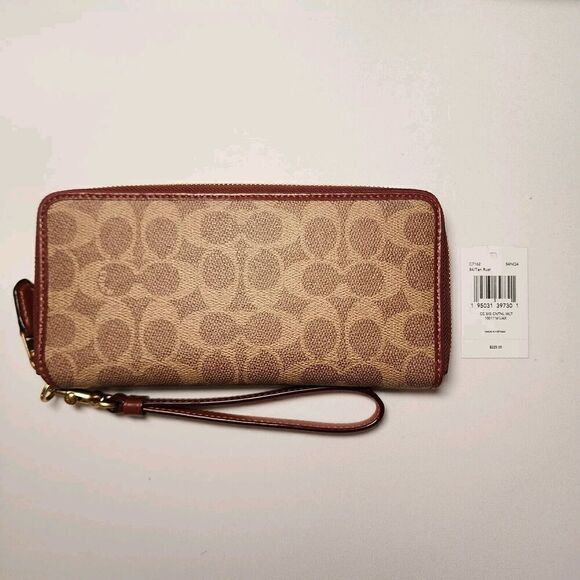 NWT Coach C7162 Continental Long Zip Around Wallet Wristlet Tan Signature Rust - Picture 1 of 4